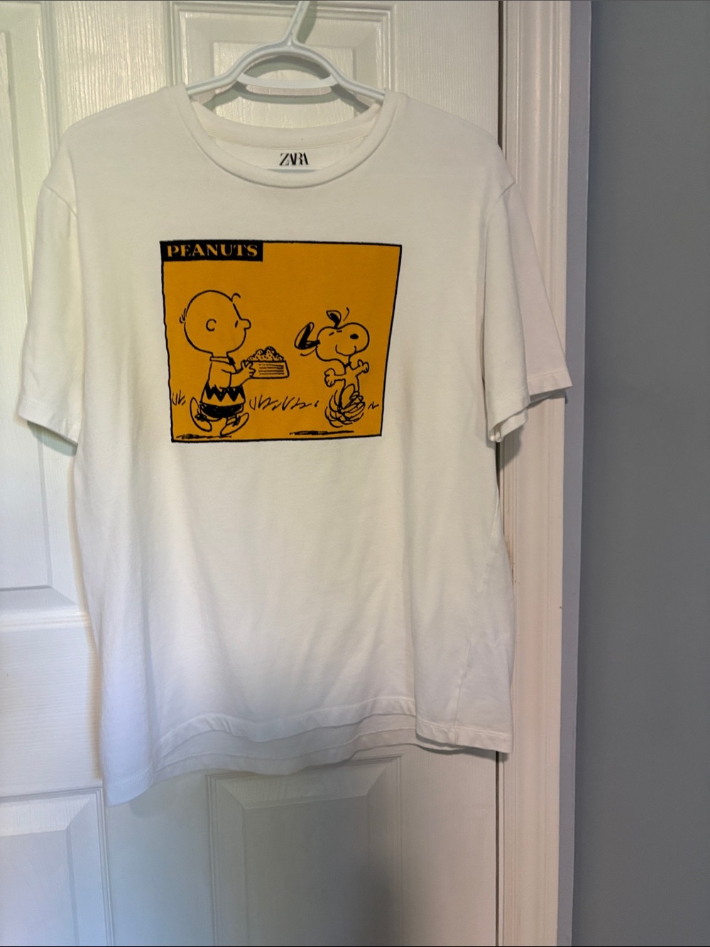 Zara Peanuts t-shirt